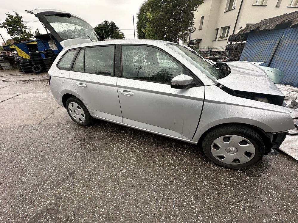 Skoda Fabia III 1.2 TSI CJZC na części Fabia 3 wszystkie części