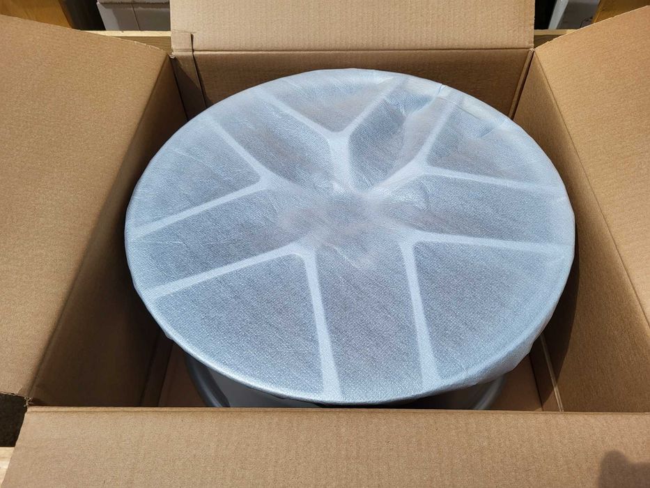 [1046] 4x 19 Cali 5x108 NOWE Felgi aluminiowe Volvo C70 S60 S80 V90 60