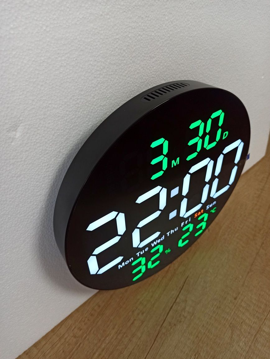 Годинник часы LED