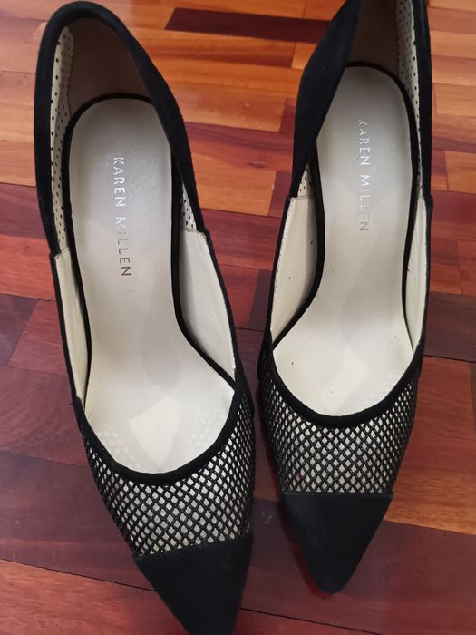Stilettos pretos da Karen Millen