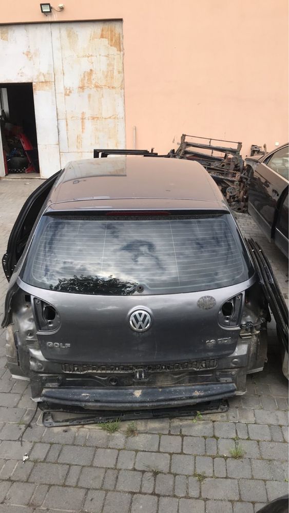 Ляда крышка багажника VW Passat b5 b6 Golf 4 5 универсал хачбек