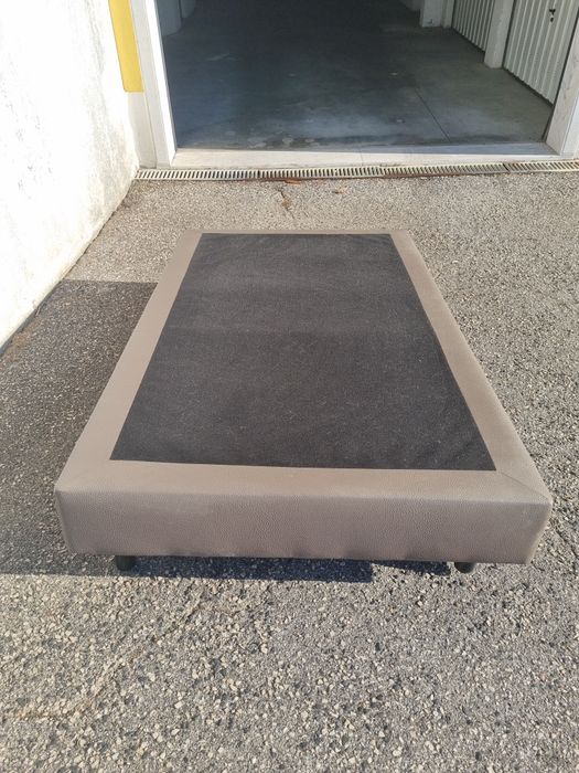 Sommier em excelente estado