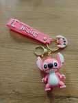 Różowy brelok z bajki  Lilo i Stich