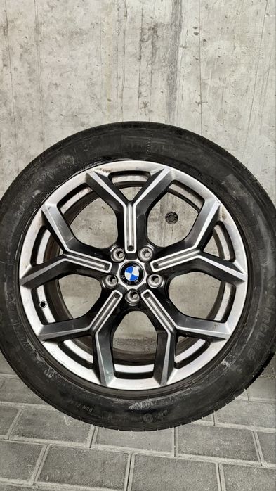 Оригінальні диски BMW R19 + всесезонні шини Pirelli Cinturato P7 (RF)