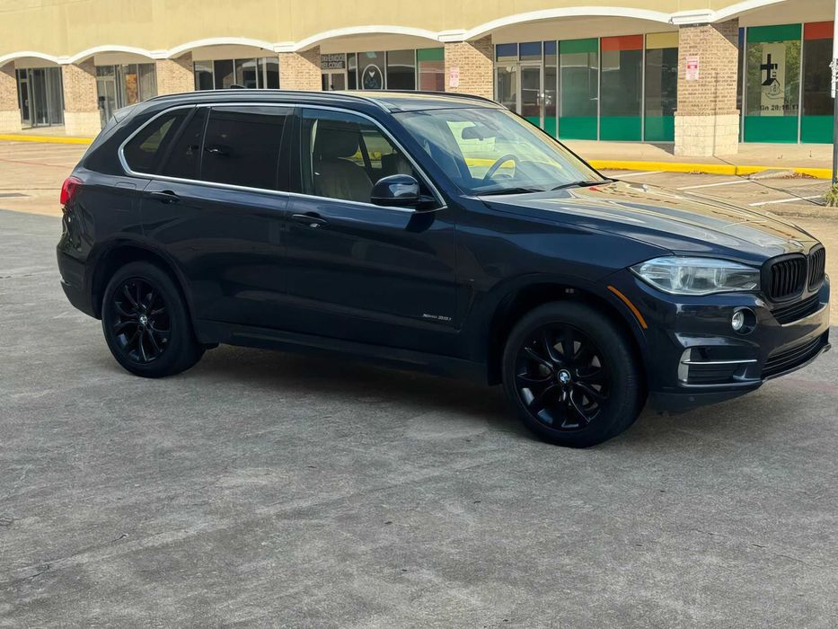 BMW X5 xDrive35i      2014