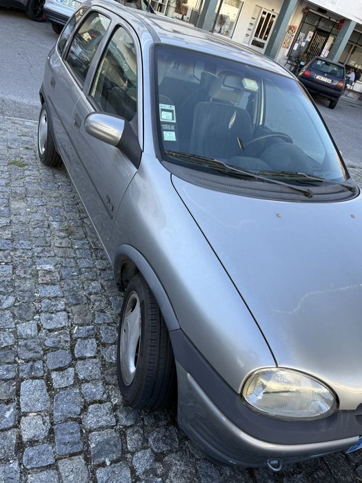 Corsa b (estimadinho)