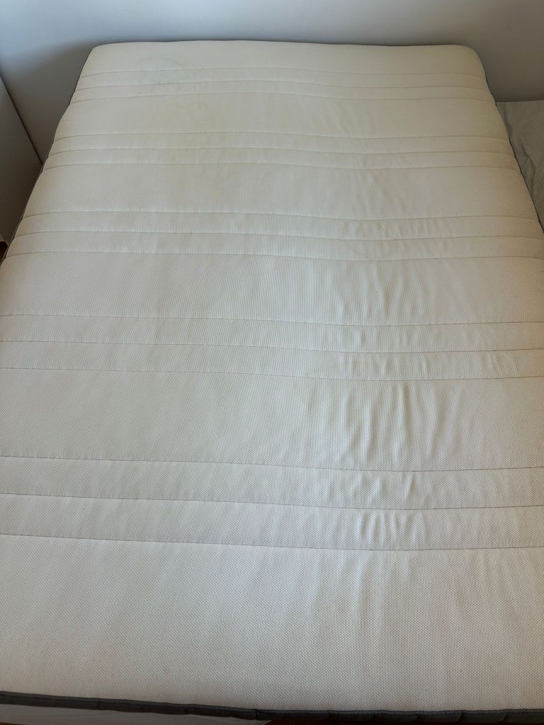 Colchão do Ikea 140x200 cm