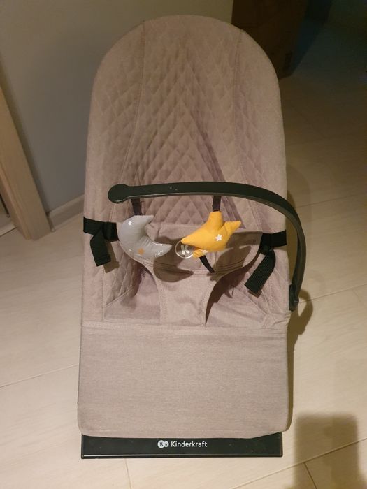 Bujak Bujaczek Kinderkraft jak babybjorn