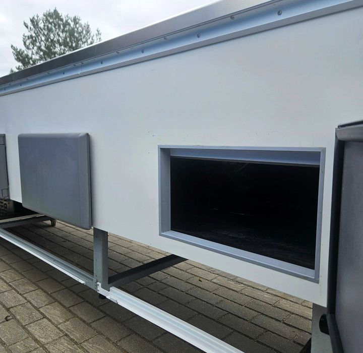 Lada chłodnicza [ ES SYSTEM TUCANA 380 cm ]