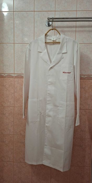 Новий медичний чоловічий професійний халат, 50 р. зріст 185.