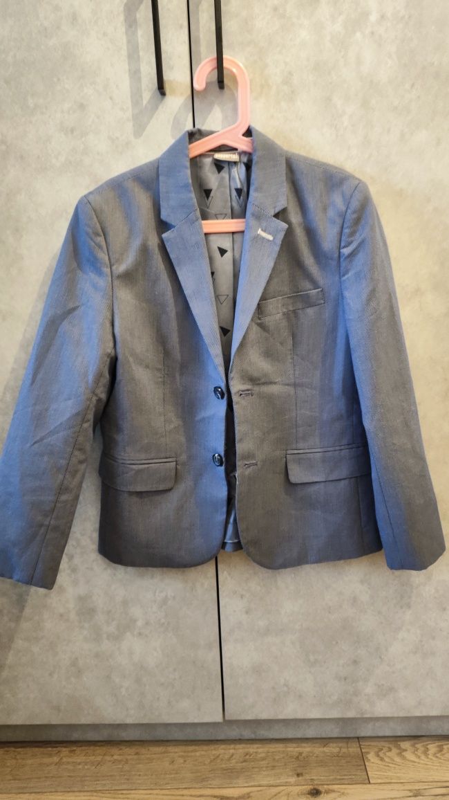 Elegancka marynarka chłopięca 140cm