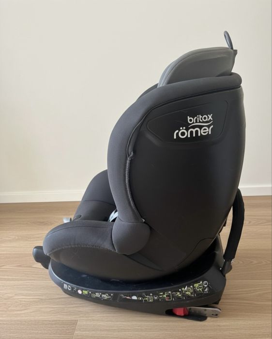 Cadeira Auto Britax Römer Dualfix 2r