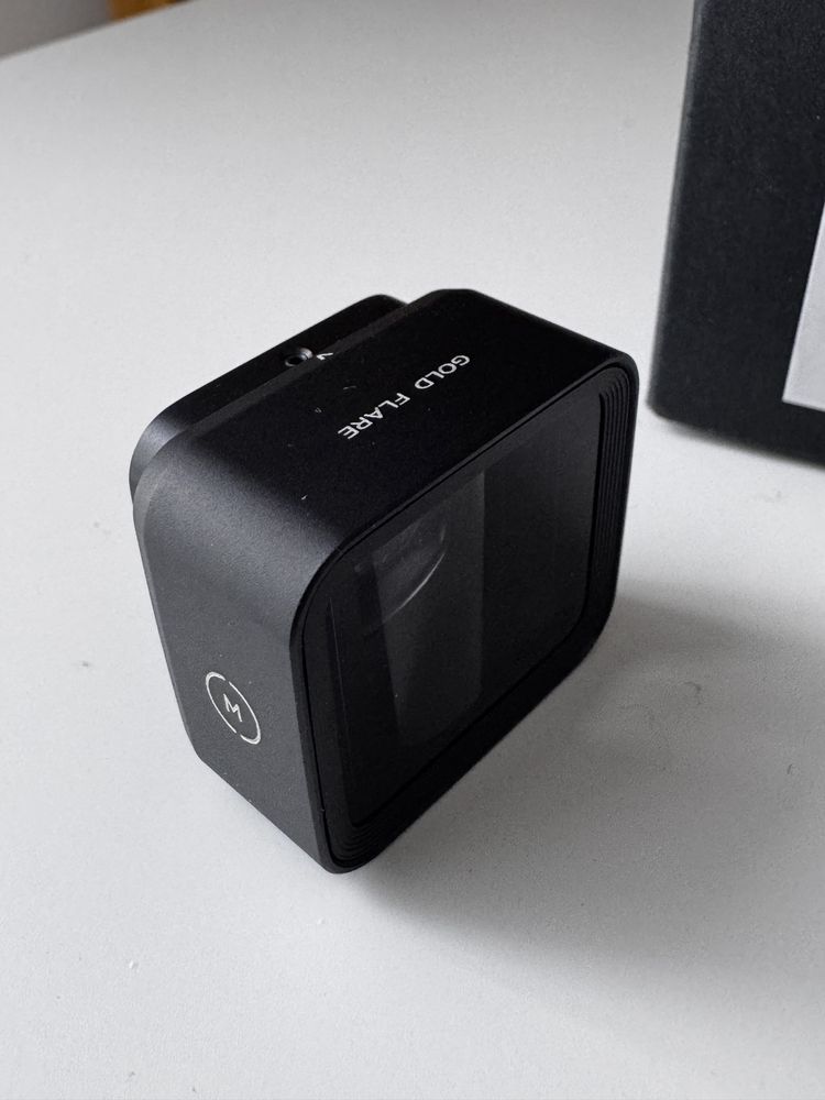 Obiektyw MOMENT Mobile Lens Anamorphic gold Flare 1.33x