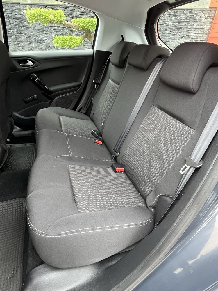 Peugeot 208 1.2 Allure