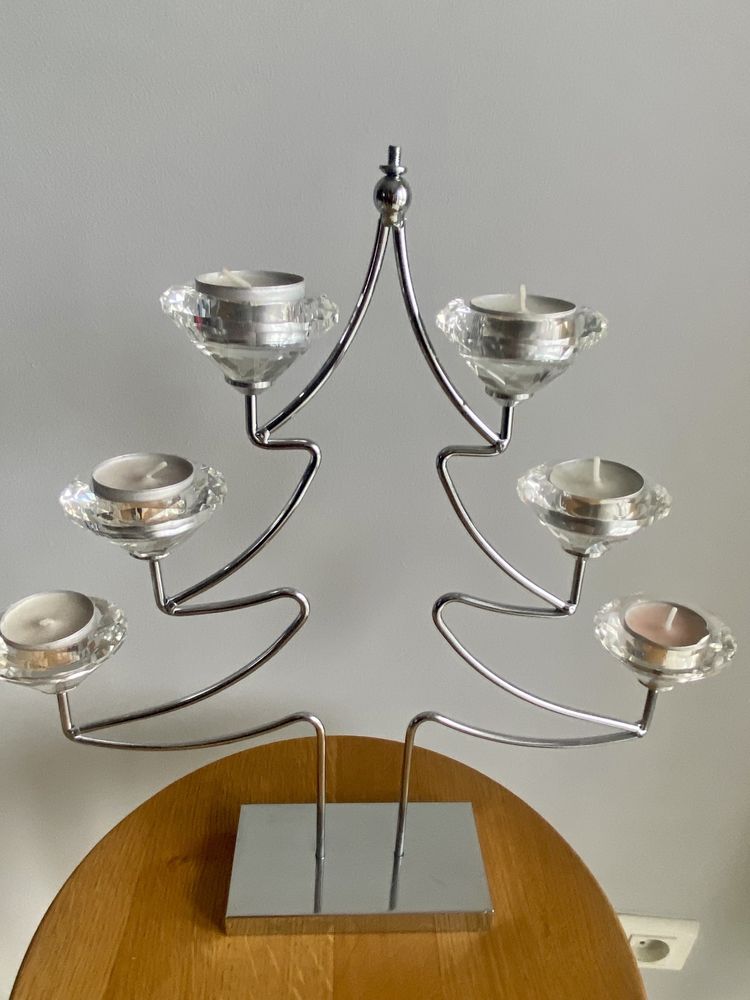 Świecznik na tealighty w kształcie choinki