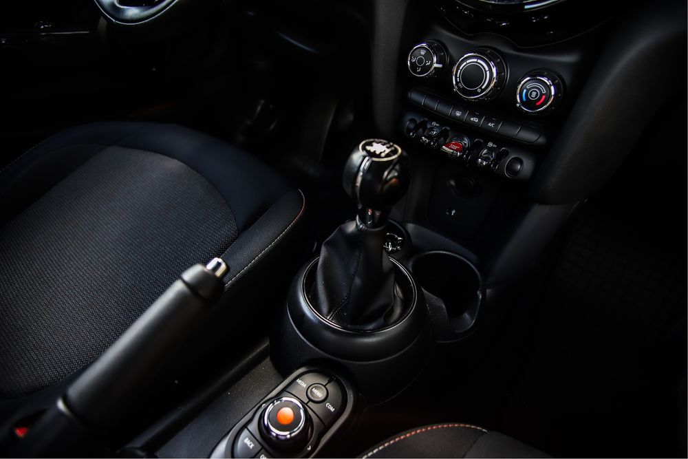 Mini One 1.5 Gasolina 2018 38.000km 3 Portas