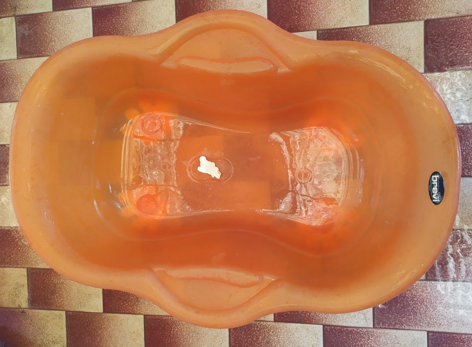 Banheira de Bebé da Marca BREVI