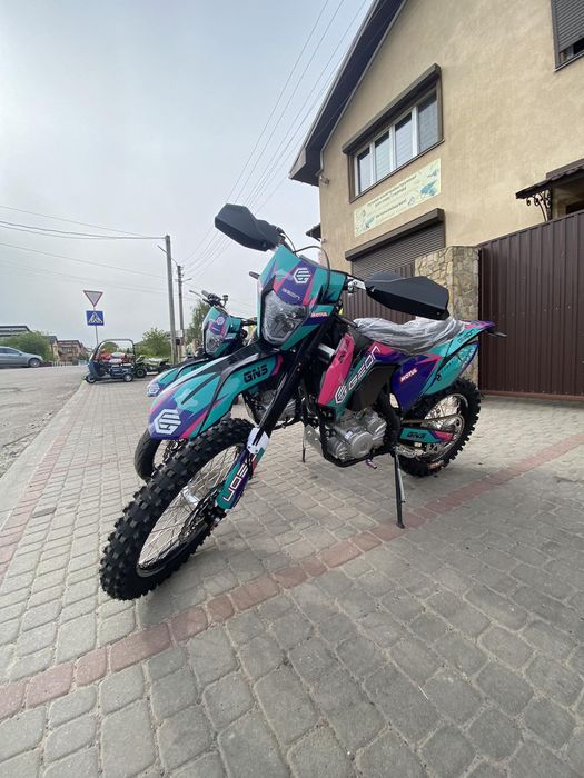 Мотоцикл Geon Dakar GNC 300