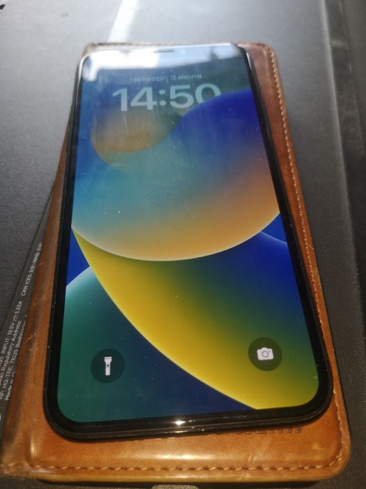 Продам экран для iPhone X 9.5/10 оригинал, корпус оригинал 10/10 камер