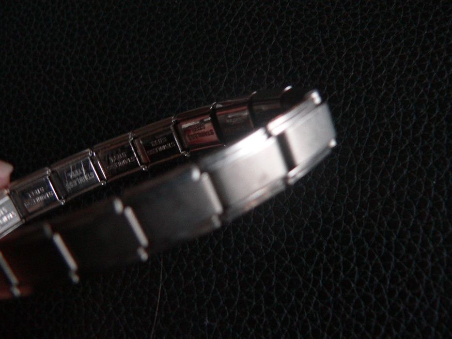 Pulseira em aço extensível