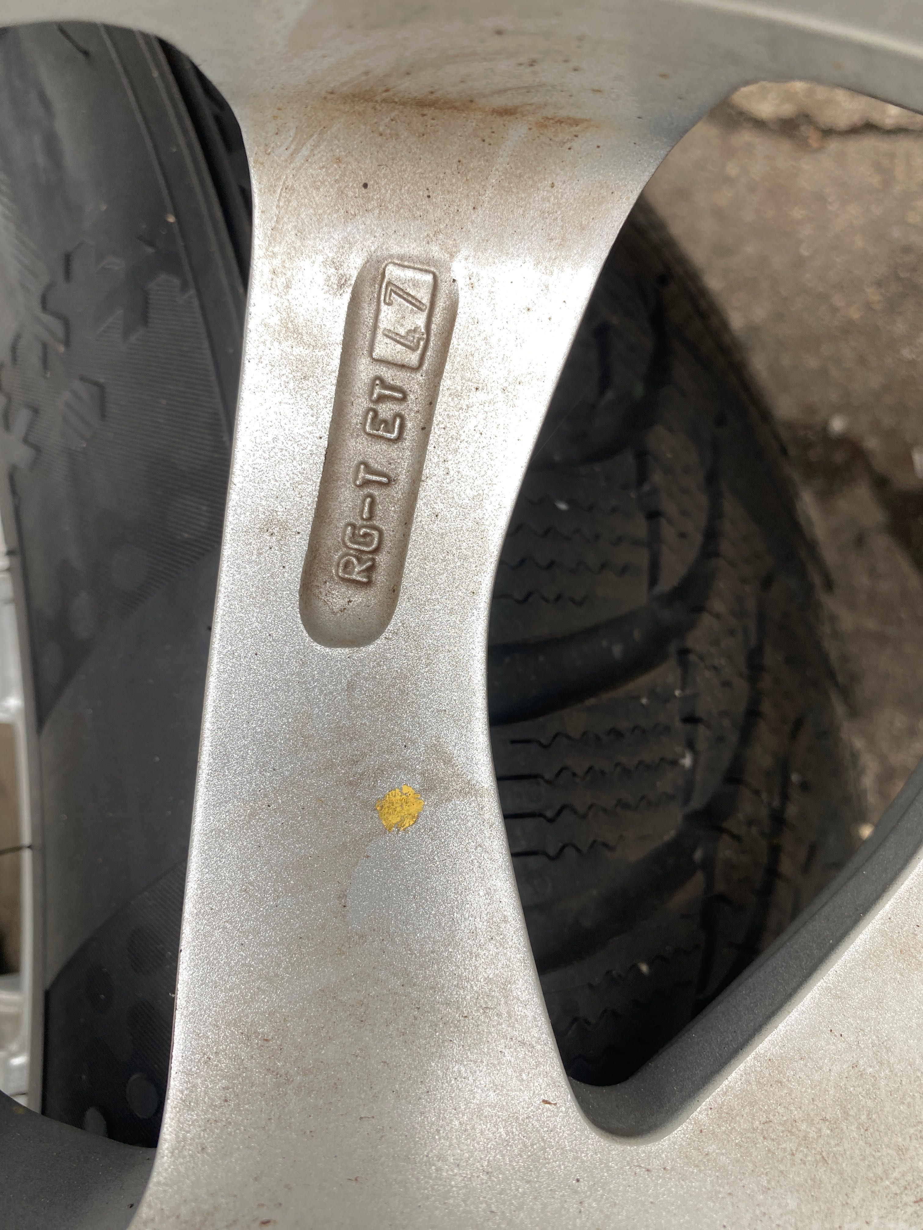 Koła aluminiowe KIA Hyundai 5x114,3 ET47 7,0x17” opony zima idealne