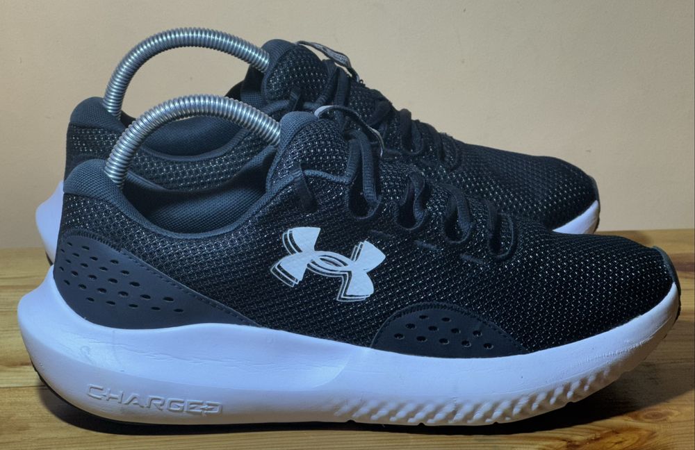 Оригінальні кросівки Under Armour. Розмір 42,5(27 см)