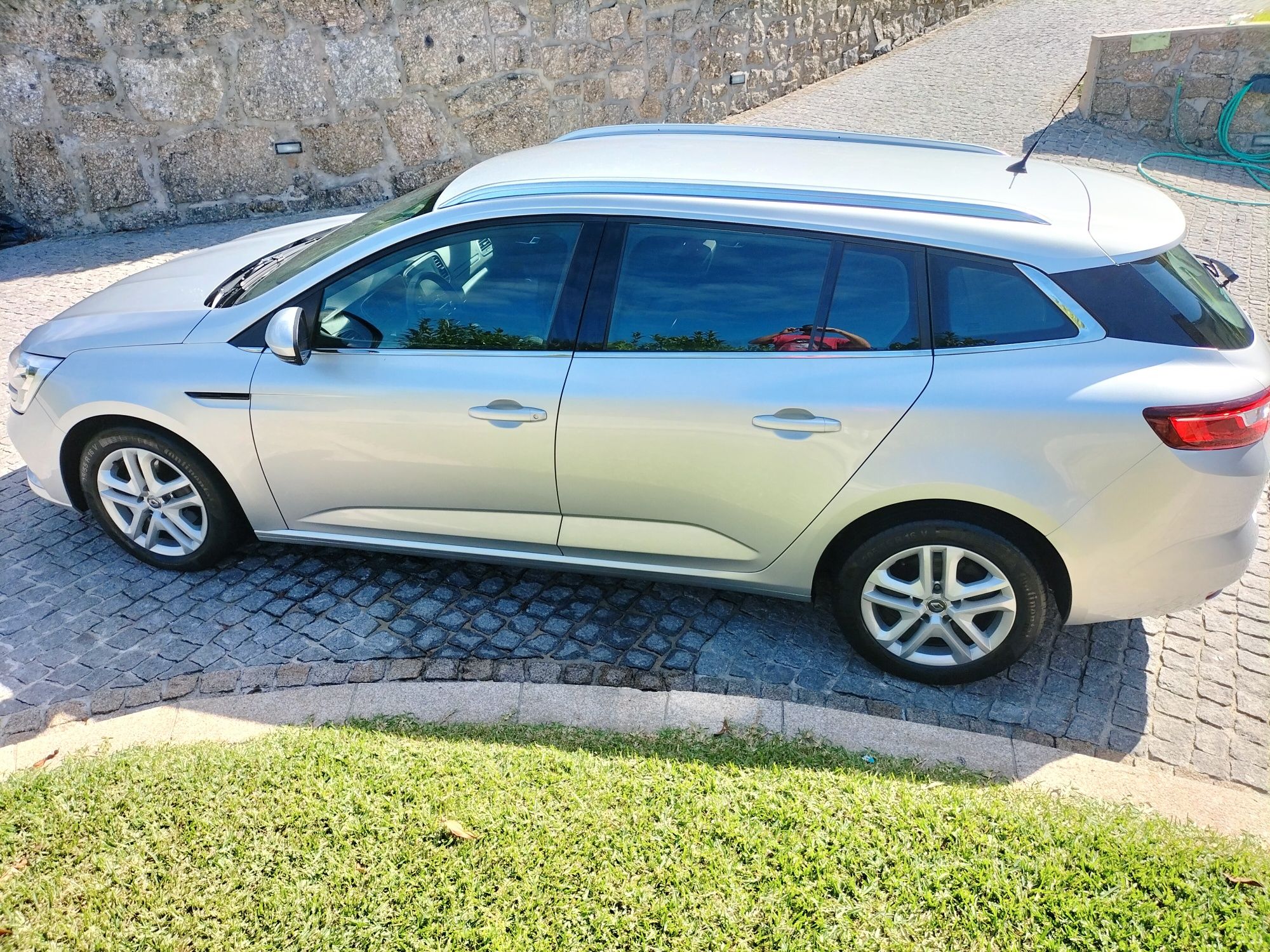 Renault Megane sport tourer