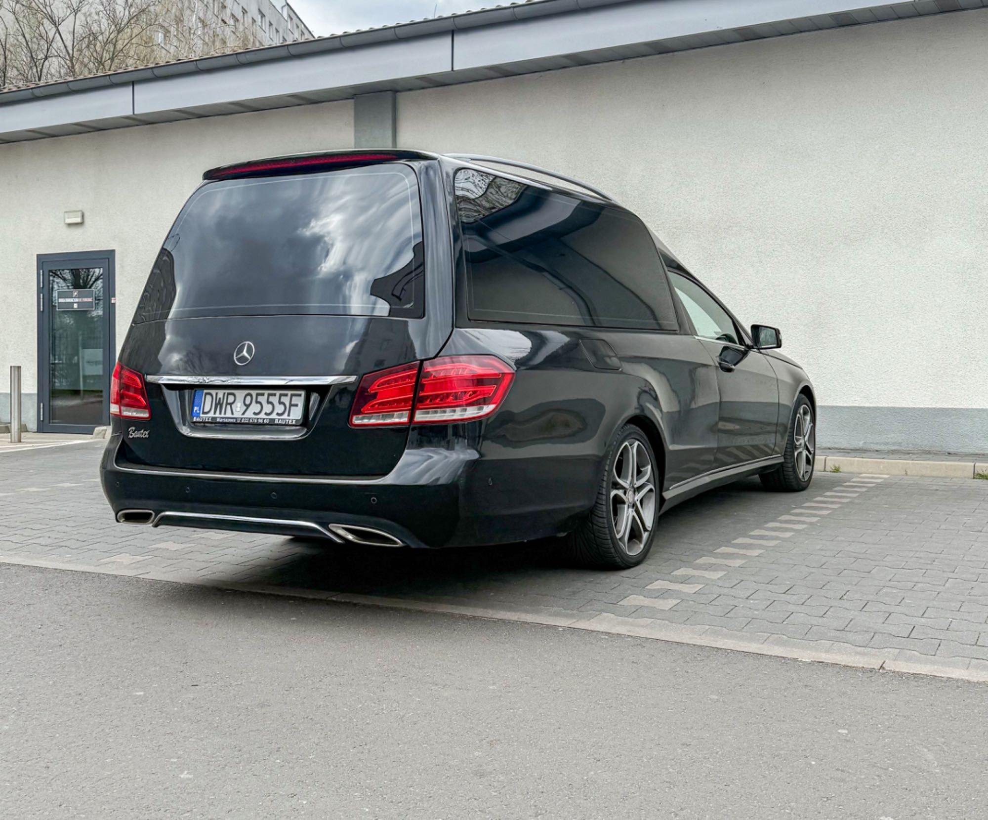 Karawan pogrzebowy Mercedes-Benz/Bautex