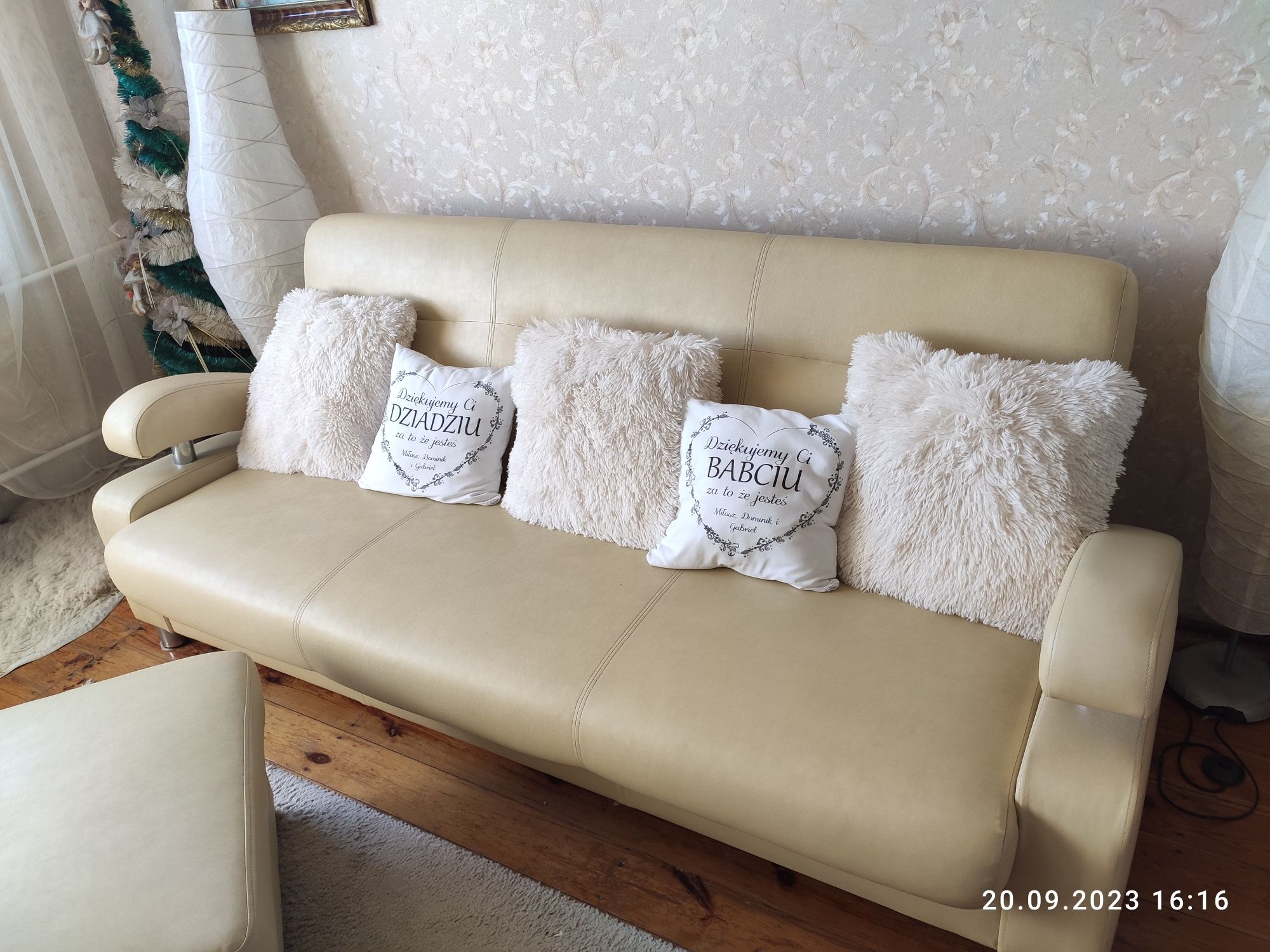 Komplet ze skóry naturalnej ecru, sofa, kanapa, fotele