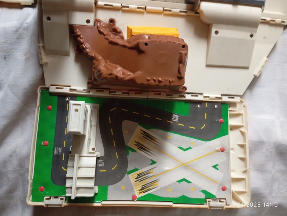 Micro Machines Van City.