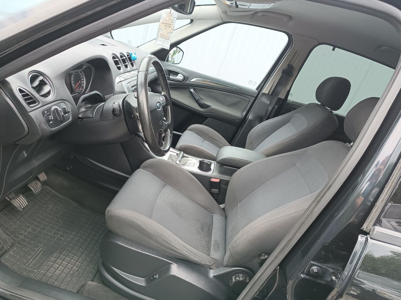 Ford S-Max 2008 r . 2.0 LPG HAK