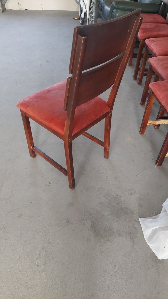 Komplet drewnianych krzeseł 6 sztuk