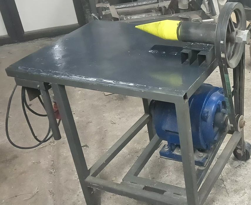 Łuparka elektryczna do drewna