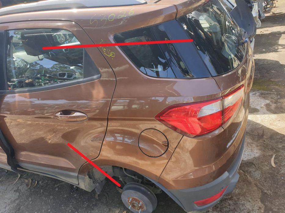 Painel trás esquerdo FORD EcoSport