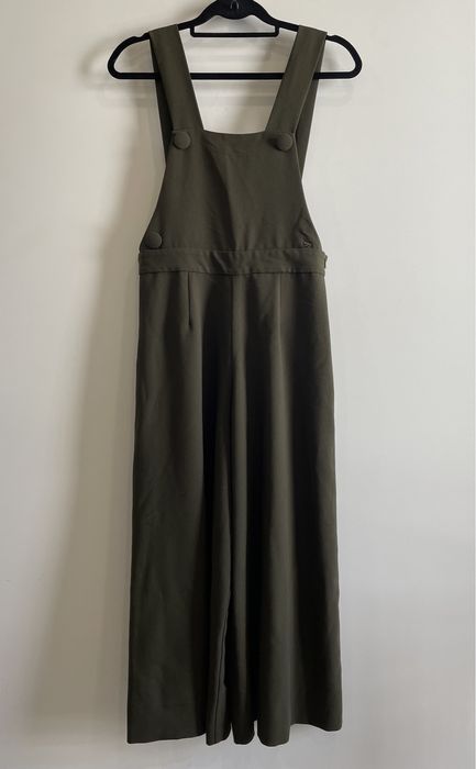 Macacão ou jardineira caqui (Imperial, tamanho S)