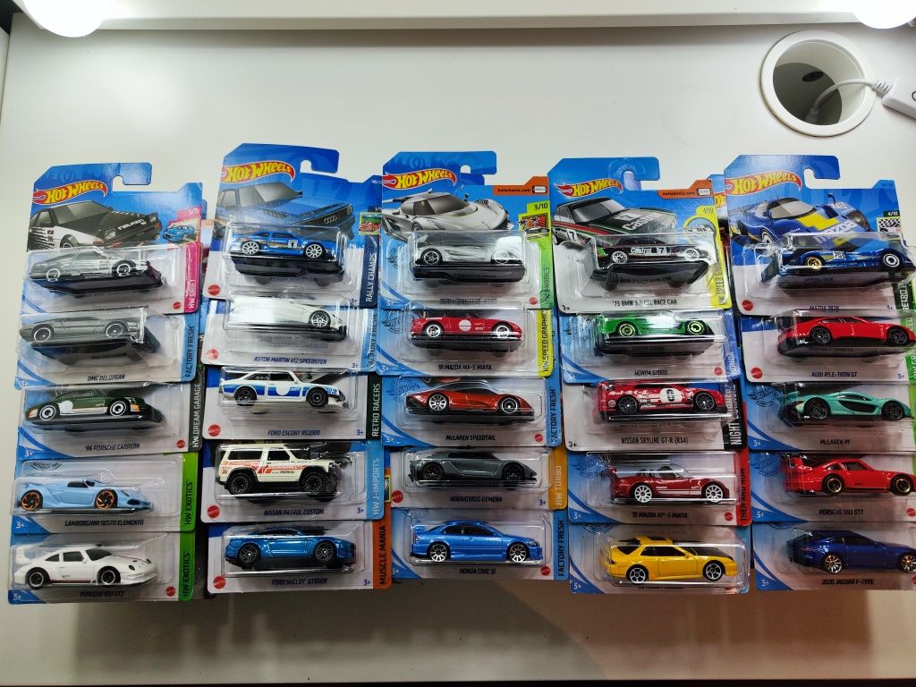 Kolekcja hot wheels