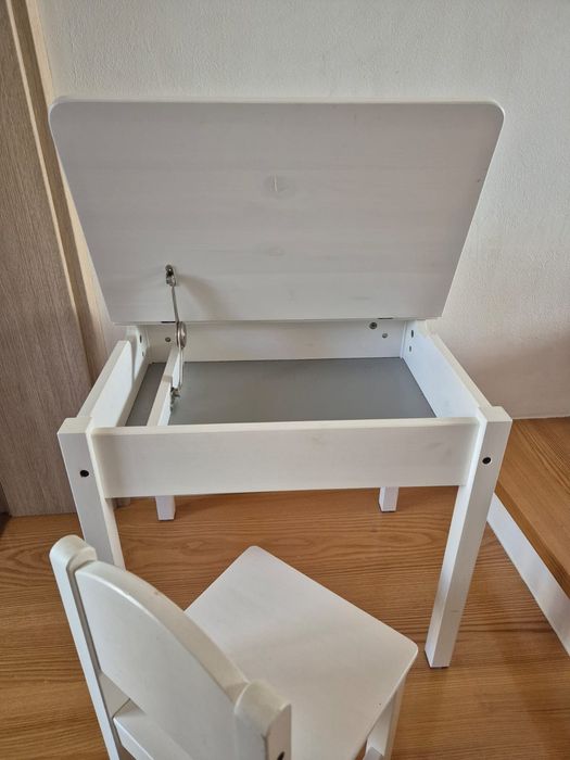 Stolik dla dziecka IKEA SUNDVIK