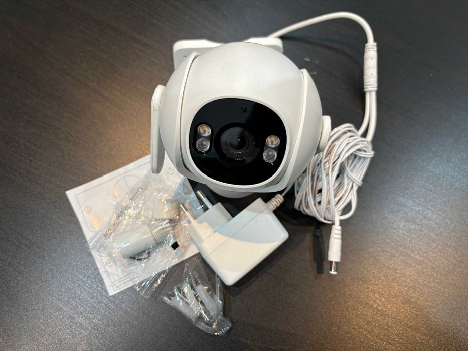 Kamera Dahua P5B-PV + Karta SanDisk High Endurance microSDXC 128GB V30