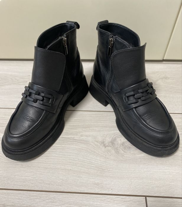 Зимові ботінки, черевики 38 р.