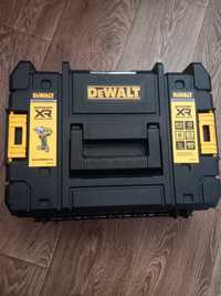 Кейс dewalt гайковерт