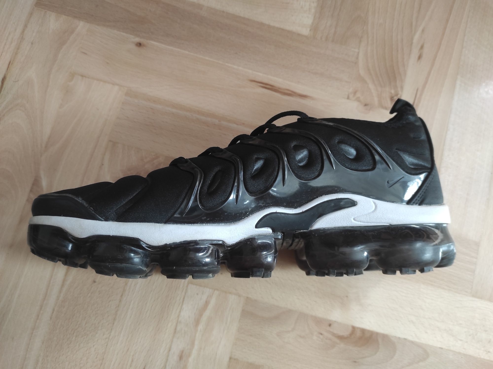 Nike Air Vapormax czarne rozmiar 45