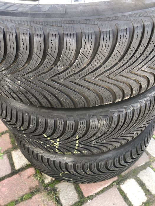 Комплект дисків з колесами Trafic Vivaro LK 114.3 215/60 R17