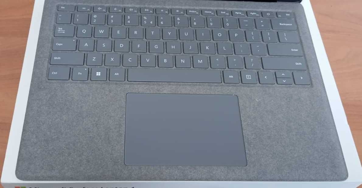 Microsoft Surface Laptop 4 13.5" Ryzen 5/8GB/256GB/Win11 Platynowy