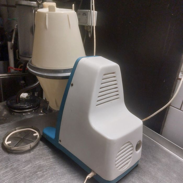 Maselnica zelmera sprzedam luz zamienie