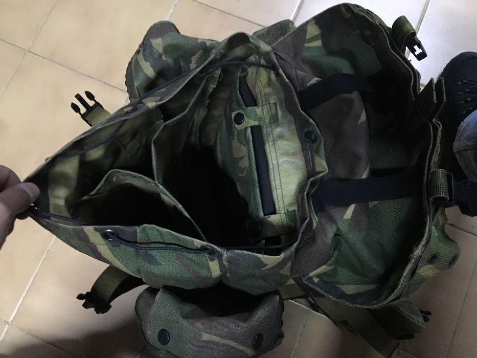 Mochila 100% militar Tropas Holandesa (ctt incl)