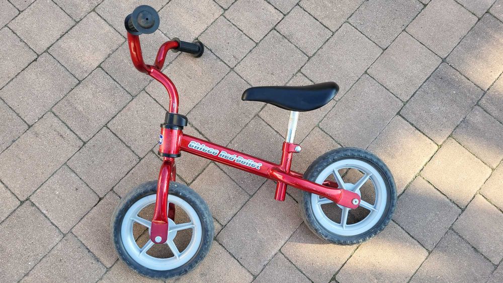 Rowerek biegowy CHICCO red bullet