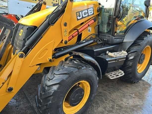 екскаватор навантажувач JCB 3 CX