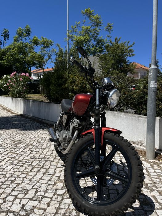 CB250 Cafe Racer