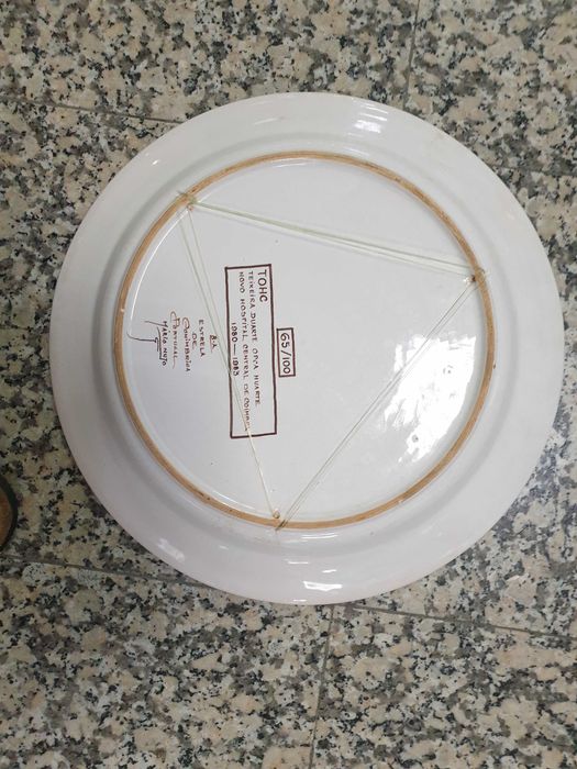 Prato de decoração Teixeira Duarte