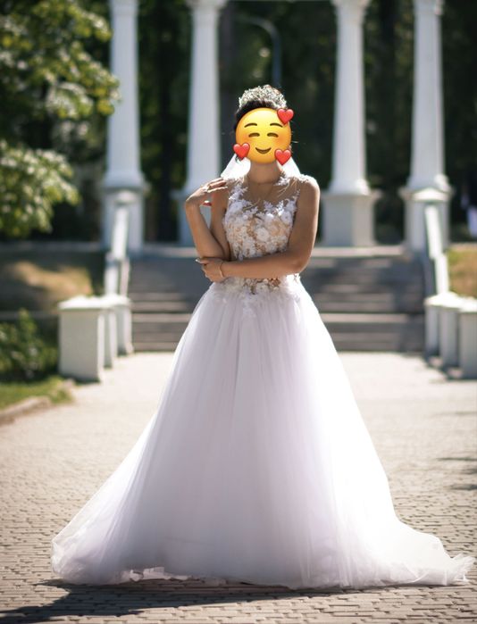 Продам свадебное платье состояние нового